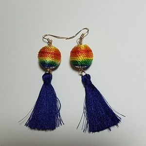 NWT Rainbow Earrings w/blue Tassel